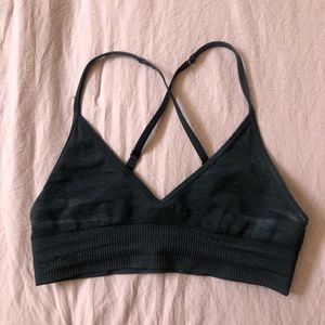 Lululemon black sports bra size:6